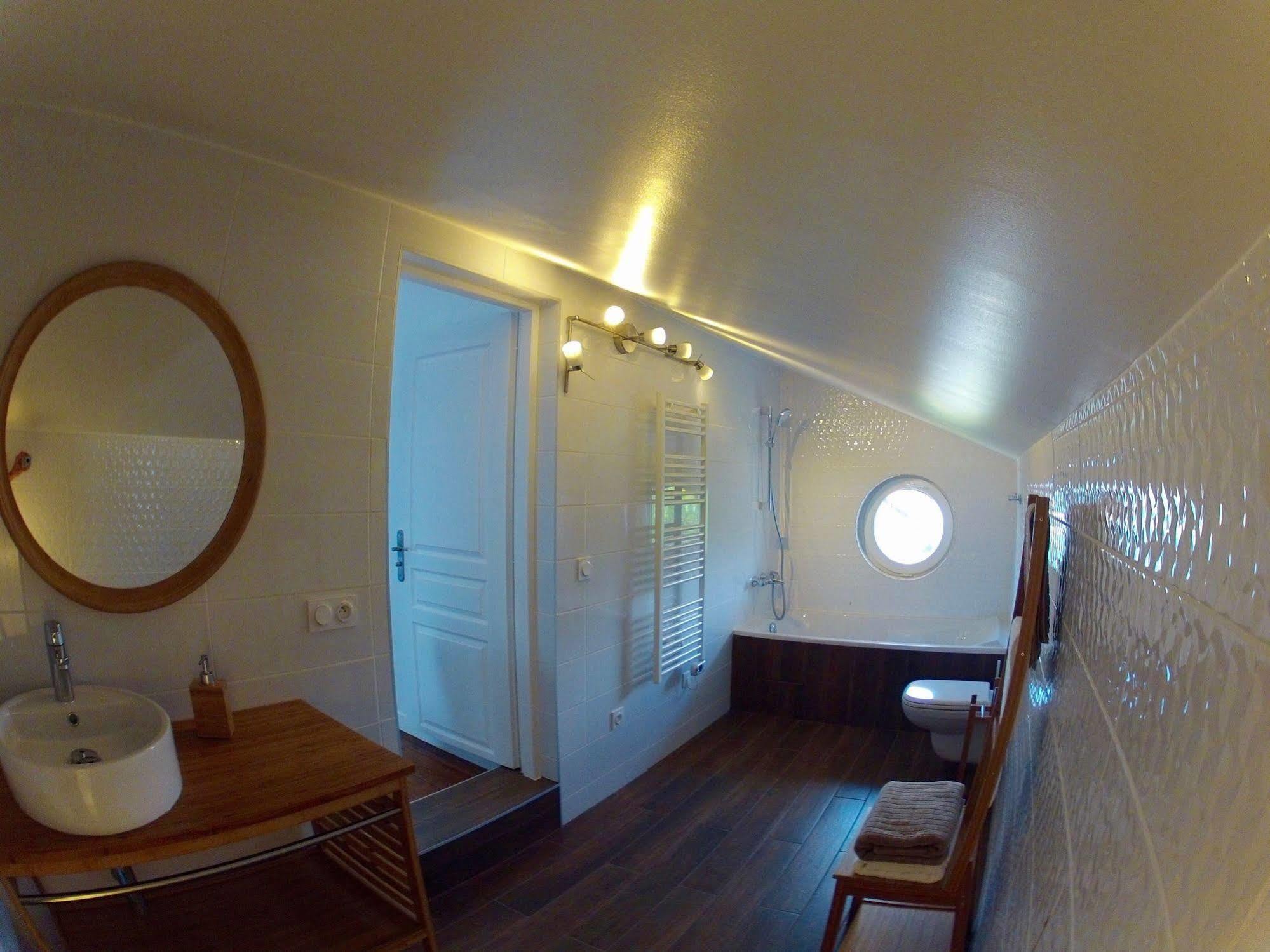 Bed & Breakfast Aux Arenes De 3*